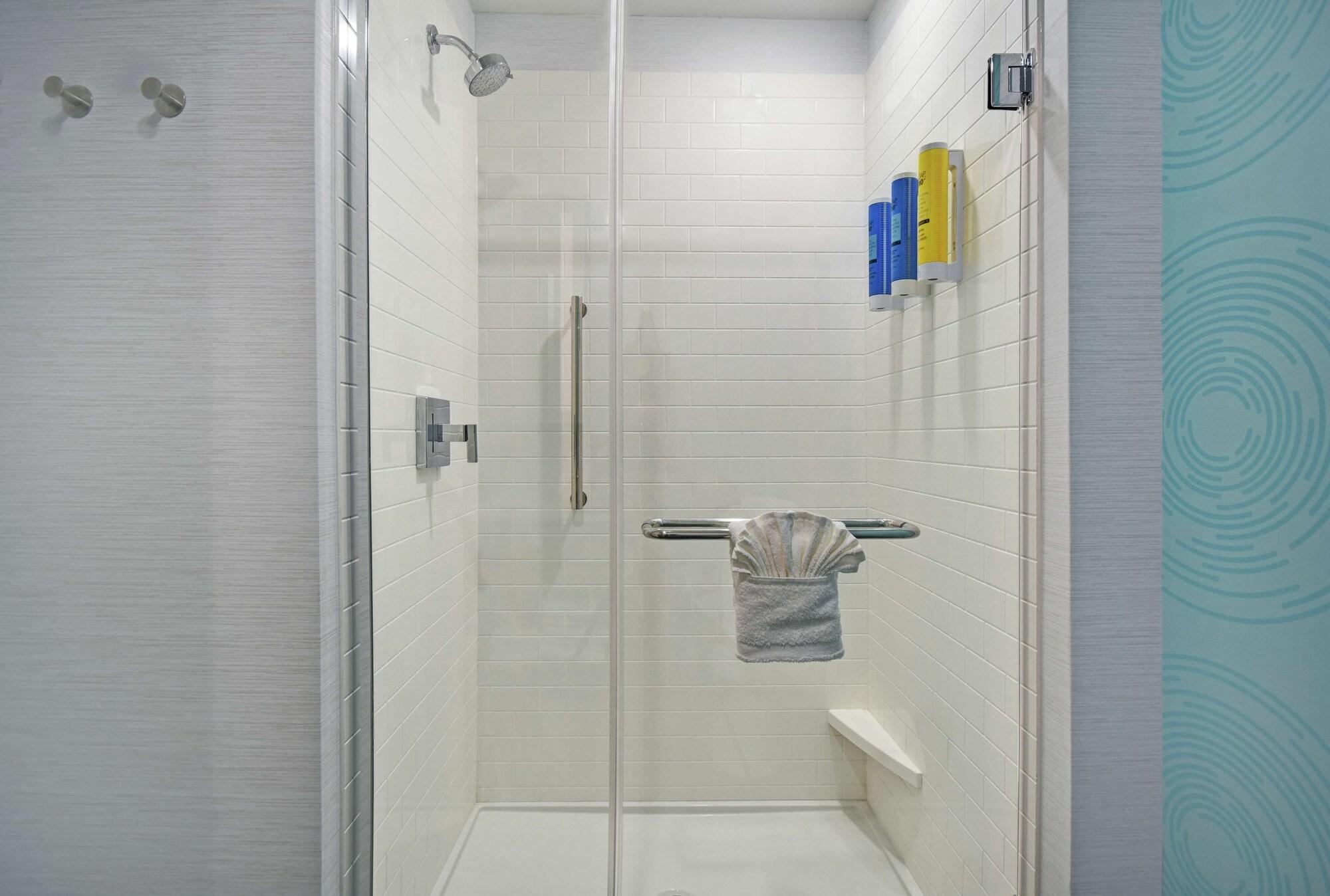 Hotel Tru By Hilton Grand Rapids Airport Kentwood Zewnętrze zdjęcie