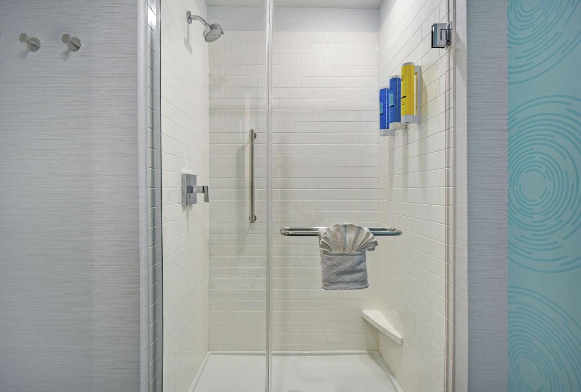 Hotel Tru By Hilton Grand Rapids Airport Kentwood Zewnętrze zdjęcie