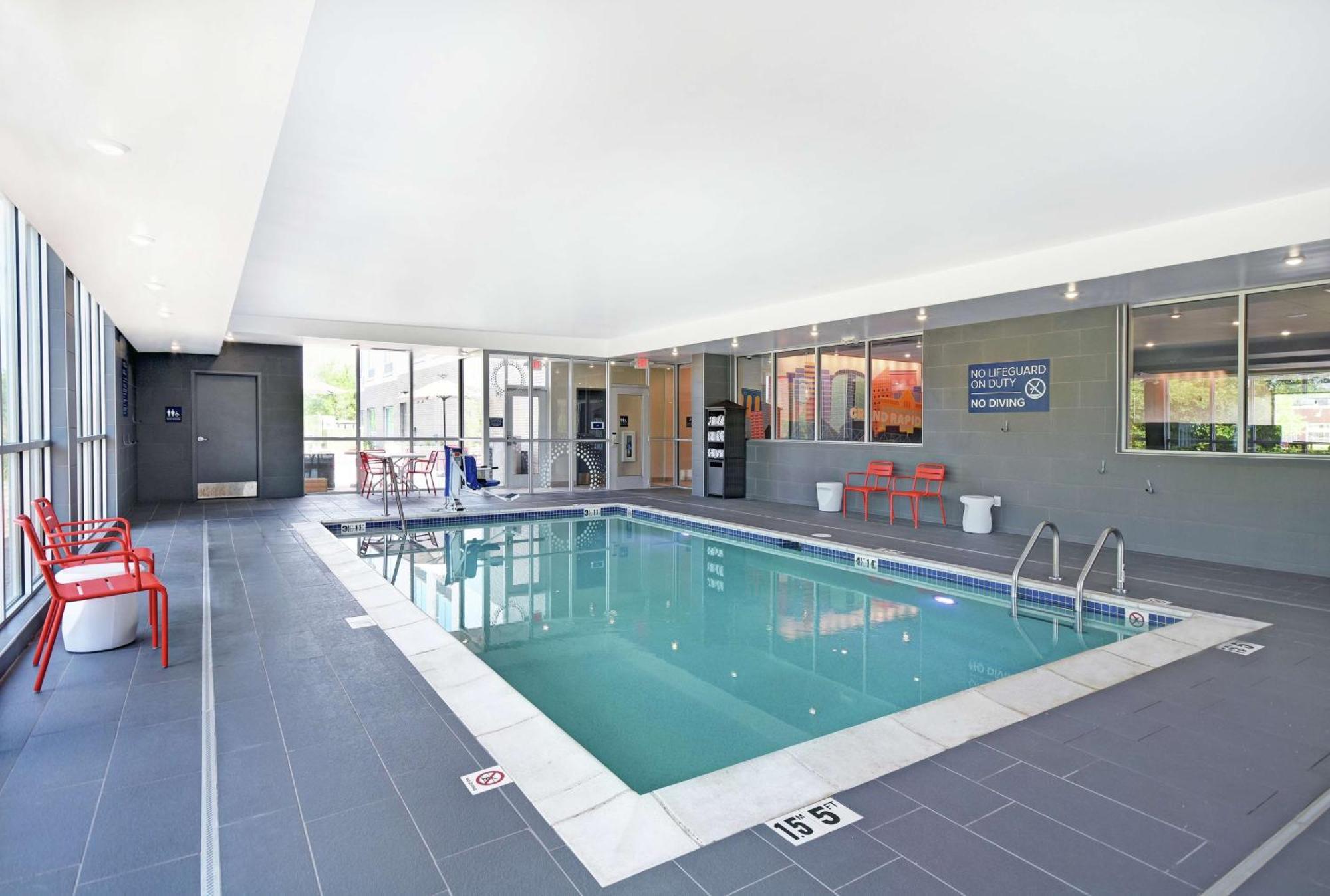 Hotel Tru By Hilton Grand Rapids Airport Kentwood Zewnętrze zdjęcie